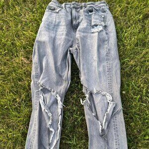 Women's Grey and Blue Jeans
